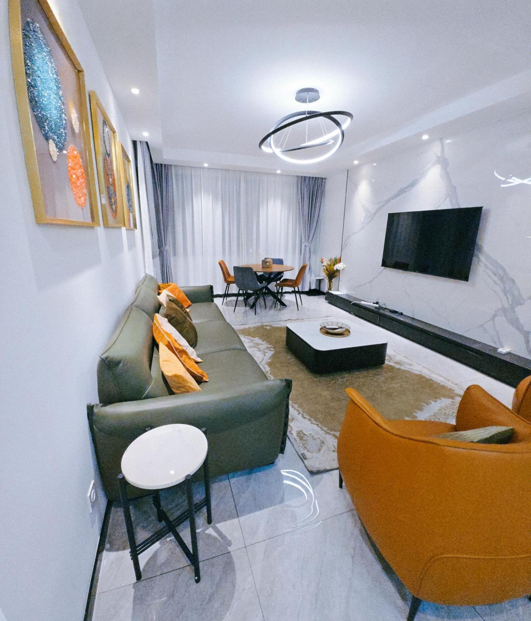 Gracey Concierge Apartments - Avenue Uvira Kinshasa Buitenkant foto